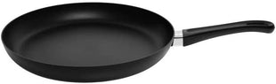 Scanpan Classic 2-Piece Nonstick Fry Pan Set, 8-inch and 10 1/4-inch – Compatible with Gas and Electric Stovetops, Metal Utensil Safe, Oven Safe to 500°F, Dishwasher Safe, Black