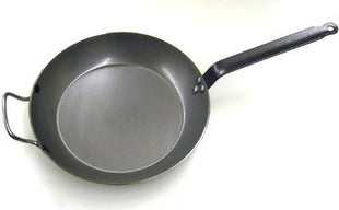 DE BUYER - 5110.40 - 'Carbon Plus' Round Stove Lyonnaise Cup - Tail Feather Riveted - White Steel Sheet - Diameter 40 cm