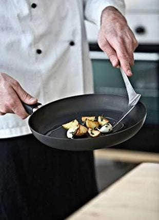 Scanpan Classic 12 1/2 inch Nonstick Fry Pan – Compatible with Gas and Electric Stovetops, Metal Utensil Safe, Oven Safe to 500°F, Dishwasher Safe