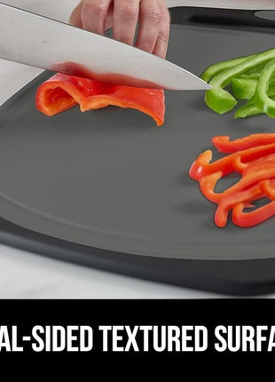 GORILLA GRIP BPA-Free Reversible Kitchen Cutting Board Set of 3, US Designed, Nonporous, Juice Grooves Catch Liquid, Slip Resistant Border, Dishwasher Safe, Durable Food Chopping Boards, Black Gray