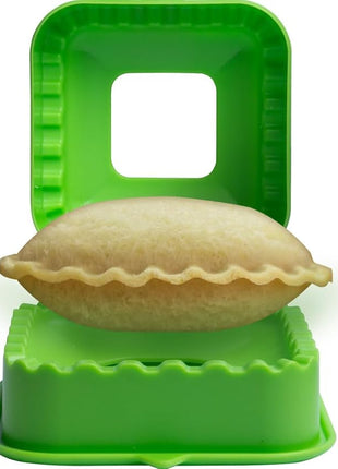 Sandwich Cutter and Sealer - Crustless Sandwich Maker - Cut and Seal - Great for Lunchbox and Bento Box - Boys and Girls Kids Lunch - Sandwich Cutters for Kid (Square)