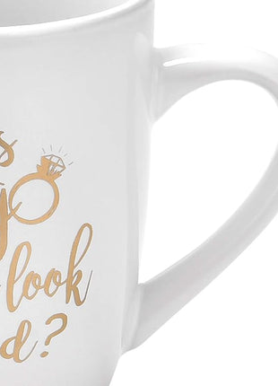 Maustic Engagement Gift Does This Ring Make Me Look Engaged Coffee Mug Funny Mug Novelty Coffee Mug Gift for Women Men Engagement Anniversary Birthday Christmas