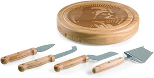 PICNIC TIME Star Wars Darth Vader Circo Cheese Board & Knife Set, Charcuterie Board Gift with 4 Stainless Steel Tools, Wooden Cutting Board for Cheese, Meat & Crackers, Housewarming (Parawood)