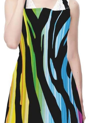 EKOBLA Zebra Aprons Colorful Animal Pattern Abstract Art Curve Drawing Stripes Fashion Waterproof Resistant Chef Cooking Kitchen BBQ Adjustable Aprons for Women Men 27x31 Inch