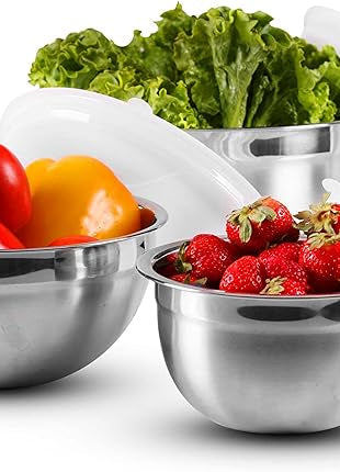 OVENTE Mixing Bowl Set with Lids, 3-Piece Stainless Steel Nesting Bowls for Easy Food Storage, Stackable Design, Kitchen Essential for Baking, Cooking and Prepping, Size 5, 3.5, 1.5QT, Silver BM46333S
