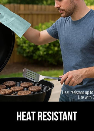GORILLA GRIP BPA-Free Soft Silicone Oven Mitts, Heat Resistant and Waterproof Cooking Gloves, Thick Cotton Lining, Flexible Gripping for Baking Grilling, Kitchen Potholders Set of 2, 12.5x8.3, Mint