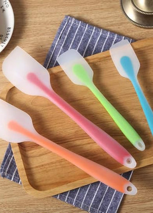 Silicone Spatula Set of 4 - Heat Resistant Flexible Spatula 450F with Stainless Steel Core - Food Grade Premium Good Grip Kitchen Utensils - Seamless, Heavy Duty, BPA Free, Dishwasher Safe