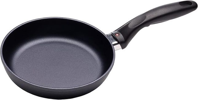 Swiss Diamond 8 Inch Frying Pan Nonstick Diamond Frying Pan, Aluminum Coated Skillet, Dishwasher Safe and Oven Safe Fry Pans with Ergonomic Handle