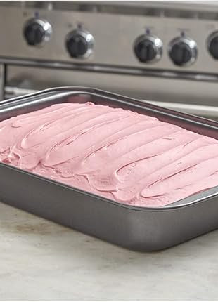 Nifty Solutions Cake Pan & Muffin Pan with Lid, 2 Piece Baking Pans Set - 9 x 13 Cake Pan & 12-Cup Muffin Pan, Non-Stick Pans, Kitchen Bakeware, Dishwasher Safe