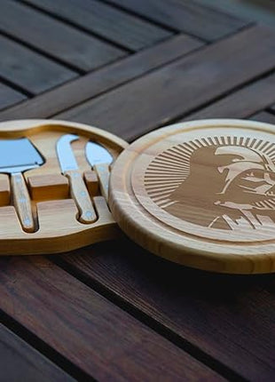 PICNIC TIME Star Wars Darth Vader Circo Cheese Board & Knife Set, Charcuterie Board Gift with 4 Stainless Steel Tools, Wooden Cutting Board for Cheese, Meat & Crackers, Housewarming (Parawood)