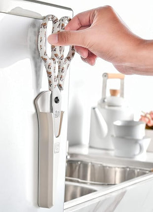 Linoroso Kitchen Scissors Heavy Duty Kitchen Shears with Magnetic Holder Made with Japanese Steel 4034, Multipurpose Ultra Sharp Cooking Scissors for Meat/Vegetables/BBQ/Herbs/Pizza (Graphic,Cow)