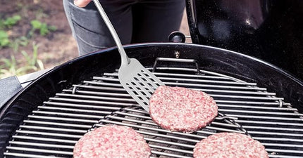 Zulay Kitchen Stainless Steel Slotted Turner - 14.8” Heat-Resistant Metal Spatula for Cooking, Frying & Grilling - Durable, Rust-Proof & Dishwasher Safe Kitchen Utensil for Everyday Use