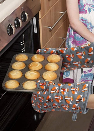 Oven Mitts Gloves 1 Pair Heat Resistant 480 ℉ Non Slip Clear Silicone Printed Fox Comfortable Cotton Lining Kitchen Women Men Cooking Baking Barbecue Machine Washable (Fox, Gray Mittens)