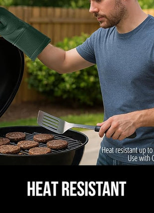 GORILLA GRIP BPA-Free Soft Silicone Oven Mitts, Heat Resistant and Waterproof Cooking Gloves, Thick Cotton Lining, Flexible Gripping for Baking Grilling, Kitchen Potholders Set, 12.5x8.3, Hunter Green