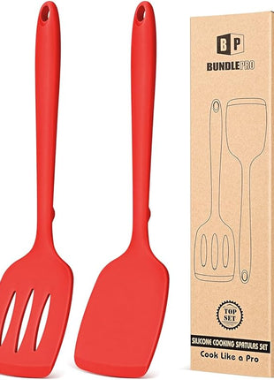 Pack of 2 Silicone Spatula Turners, Non Stick Slotted Kitchen Spatula Set, Heat Resistant BPA Free Kitchen Utensils, One-Piece Design, Suitable for Flipping Fish, Eggs, Steak, Pancakes (RED)