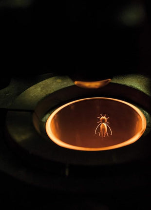 La Rochere Napoleon Bee Blue Tumbler Set of 6 – La Rochere Bee Glassware Sets – Fancy Glassware Drinking Glasses (9 oz)