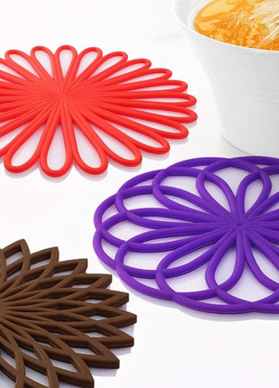 ME.FAN Silicone Trivet Mat - Kitchen Hot Pads for Pots & Dish - Insulated Teapot Trivet - Flexible, Durable, Non-Slip Large Coasters 3 Set Deep Purple