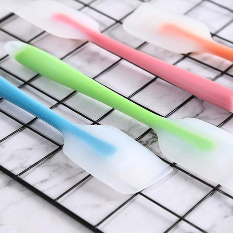 Silicone Spatula Set of 4 - Heat Resistant Flexible Spatula 450F with Stainless Steel Core - Food Grade Premium Good Grip Kitchen Utensils - Seamless, Heavy Duty, BPA Free, Dishwasher Safe