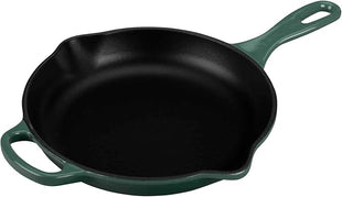 Le Creuset Signature Cast Iron Signature Iron Handle Skillet, 9", Artichaut