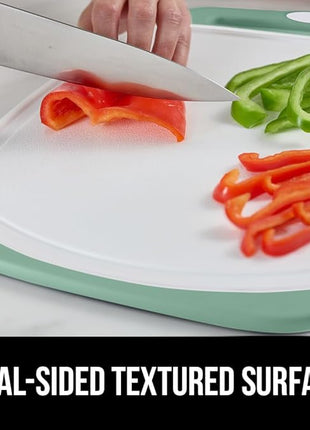 GORILLA GRIP BPA-Free Reversible Kitchen Cutting Board Set of 3, US Designed, Nonporous, Juice Grooves Catch Liquid, Slip Resistant Border, Dishwasher Safe, Durable Large Food Chopping Boards, Mint