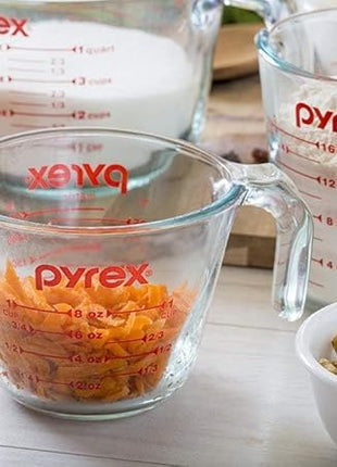 Pyrex Essentials (3-Pack) Glass Measuring Cups Set, (1, 2 & 4 Cup) Measuring Cups For Prepping, Baking and Cooking, Preheated Oven, Dishwasher, Freezer, and Microwave Safe