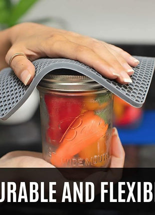 HOMWE Silicone Oven Mitts and Pot Holders, 4-Piece Set, Heavy Duty Cooking Gloves, Kitchen Counter Safe Trivet Mats, Advanced Heat Resistance, Non-Slip Textured Grip (Navy Blue)