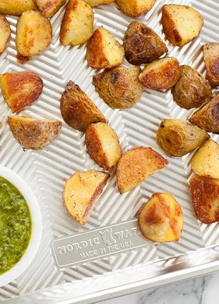 Nordic Ware Prism Half Sheet, Metallic