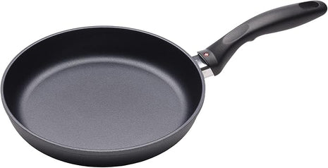 Swiss Diamond 9.5 Inch Frying Pan Nonstick Diamond Frying Pan, Aluminum Coated Skillet, Dishwasher Safe and Oven Safe Fry Pans with Stainless Steel Handle, Grey