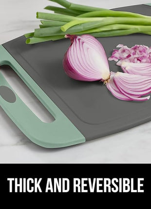 GORILLA GRIP BPA-Free Reversible Kitchen Cutting Board Set of 3, US Designed, Nonporous, Juice Grooves Catch Liquid, Slip Resistant Border, Dishwasher Safe, Durable Food Chopping Boards, Mint Gray