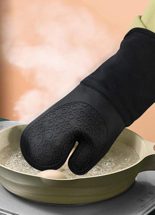 sungwoo Extra Long Silicone Oven Mitts, Heat Resistant Oven Gloves with Quilted Liner Non-Slip Textured Grip Perfect for BBQ, Baking, Cooking and Grilling - 1 Pair 14.6 Inch Black