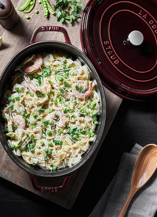 Staub French Oven - Oval - 5.4 L - Grenadine