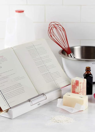 OXO Good Grips 11-Inch Silicone Balloon Whisk - Red