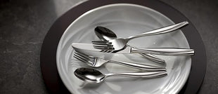 Oneida Camlynn Everyday Flatware Dinner Spoons 18/0 Stainless Steel, Set of 4, Silver