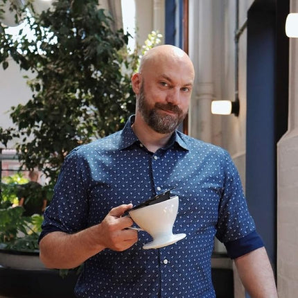 Hario W60 Dripper, Size 02, White