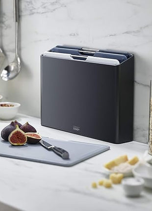 Joseph Joseph Folio 4-Piece Colour coded Cutting Board Set, Slimline case for organized Kitchen storage, Graphite