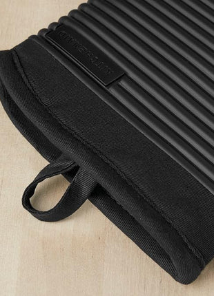 KITCHENAID Ribbed Soft Silicone Oven Mitt 2-Pack Set, Matte Black, 7.5"x13"