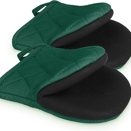 1 Pair Short Oven Mitts, Heat Resistant Silicone Kitchen Mini Oven Mitts for 500 Degrees, Non-Slip Grip Surfaces and Hanging Loop Gloves, Baking Grilling Barbecue Microwave Machine Washable