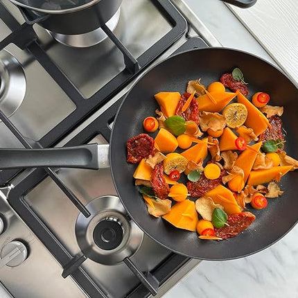 Scanpan Classic 10 Piece Cookware Set – Compatible with Gas and Electric Stovetops, Metal Utensil Safe, Oven Safe to 500°F, Dishwasher Safe, Black