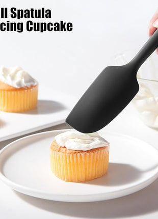 3-Piece Silicone Spatula Scrapers: Doosu 600°F Heat Resistant Food Grade Kitchen BPA Free Rubber Baking Cooking Tool Nonstick Utensil Set for Mixing, Scraping, Folding, Stirring, Serving (Black)