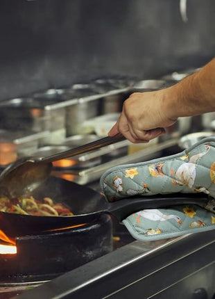 Pot Holders Set of 2 Heat Resistant 480℉ Kitchen 100% Cotton Comfortable Lining Printing Teal Flower Women Men Home Cooking Baking Microwave BBQ Gift (Teal potholders)