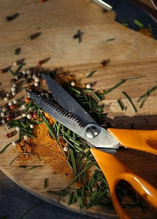 Fiskars Kitchen Scissors, Total Length: 18 cm, Quality Steel/Synthetic Material, Classic, 1000819