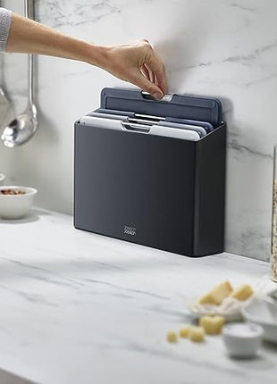 Joseph Joseph Folio 4-Piece Colour coded Cutting Board Set, Slimline case for organized Kitchen storage, Graphite