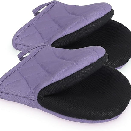 1 Pair Short Oven Mitts, Heat Resistant Silicone Kitchen Mini Oven Mitts for 500 Degrees, Non-Slip Grip Surfaces and Hanging Loop Gloves, Baking Grilling Barbecue Microwave Machine Washable