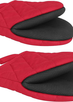 Qulable 1 Pair Short Oven Mitts - Silicone Kitchen Oven Gloves High Heat Resistant 500℉, Mini Oven Mits with Non-Slip Grip Surfaces and Hanging Loop for BBQ, Baking, Cooking and Grilling (Red)