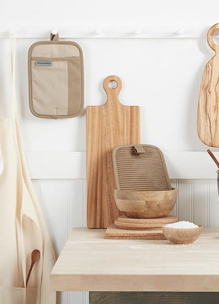 KitchenAid Beacon Two-Tone Non-Slip Pot Holder Set, Milkshake/Beige, 7"x10", 2 Piece