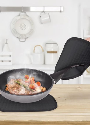 Hovico 2PCS Silicone Pot Holders, Oven Mitts Heat Resistant Hot Pads with Pockets, Non Slip Pot Holder for Kitchen Baking and Cooking| 9.8 x 7 Inches | Towel Cloth Interior Lining - Black