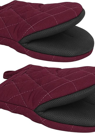 Qulable 1 Pair Short Oven Mitts - Silicone Kitchen Oven Gloves High Heat Resistant 500℉, Mini Oven Mits with Non-Slip Grip Surfaces and Hanging Loop for BBQ, Baking, Cooking and Grilling (Dark Red)