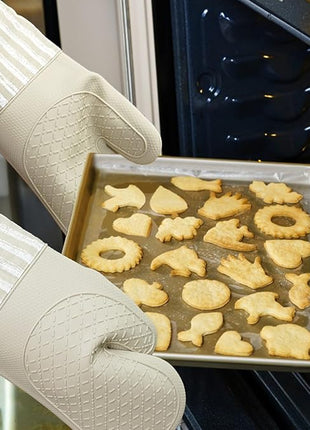 Silicone Oven Mitts Heat Resistant 932℉ with Waterproof & Non-Slip Kitchen Mittens, Set of 2 Extra Long Oven Gloves with Soft Cotton Terry Lining for Baking Cooking Barbecue (Khaki, 2)