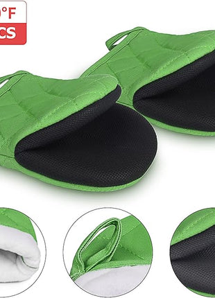 1 Pair Short Oven Mitts, Heat Resistant Silicone Kitchen Mini Oven Mitts for 500 Degrees, Non-Slip Grip Surfaces and Hanging Loop Gloves, Baking Grilling Barbecue Microwave Machine Washable