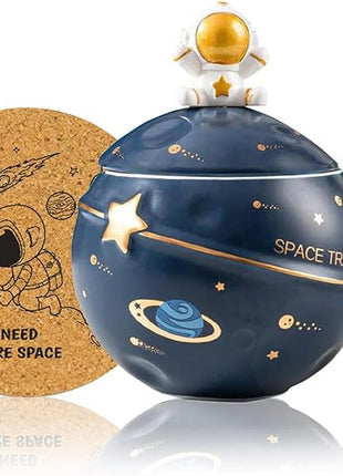 Kawaii Astronaut Cup Space Embossed Planet Mug, Cute Ceramic Coffee Mug, Novelty Mug with Lid and Spoon for Coffee, Tea, Milk, Aesthetic Room Decor Funny Gift for Girl Boy Women (Dark blue)